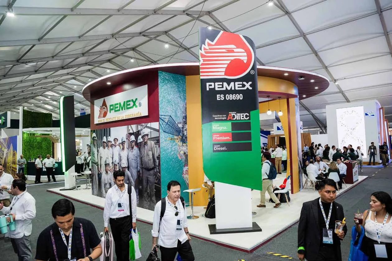Pemex Stands, Veracruz · Tampico